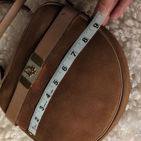 Dior Tan and Gold Accent Bag - Picture 8 of 17
